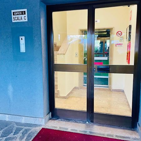 Nuova E Comoda ميلان المظهر الخارجي الصورة